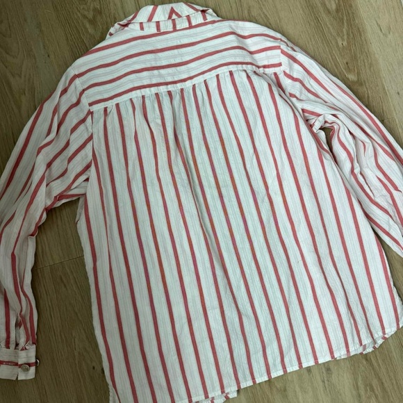 Vintage button down blouse with cherries - Picture 5 of 5